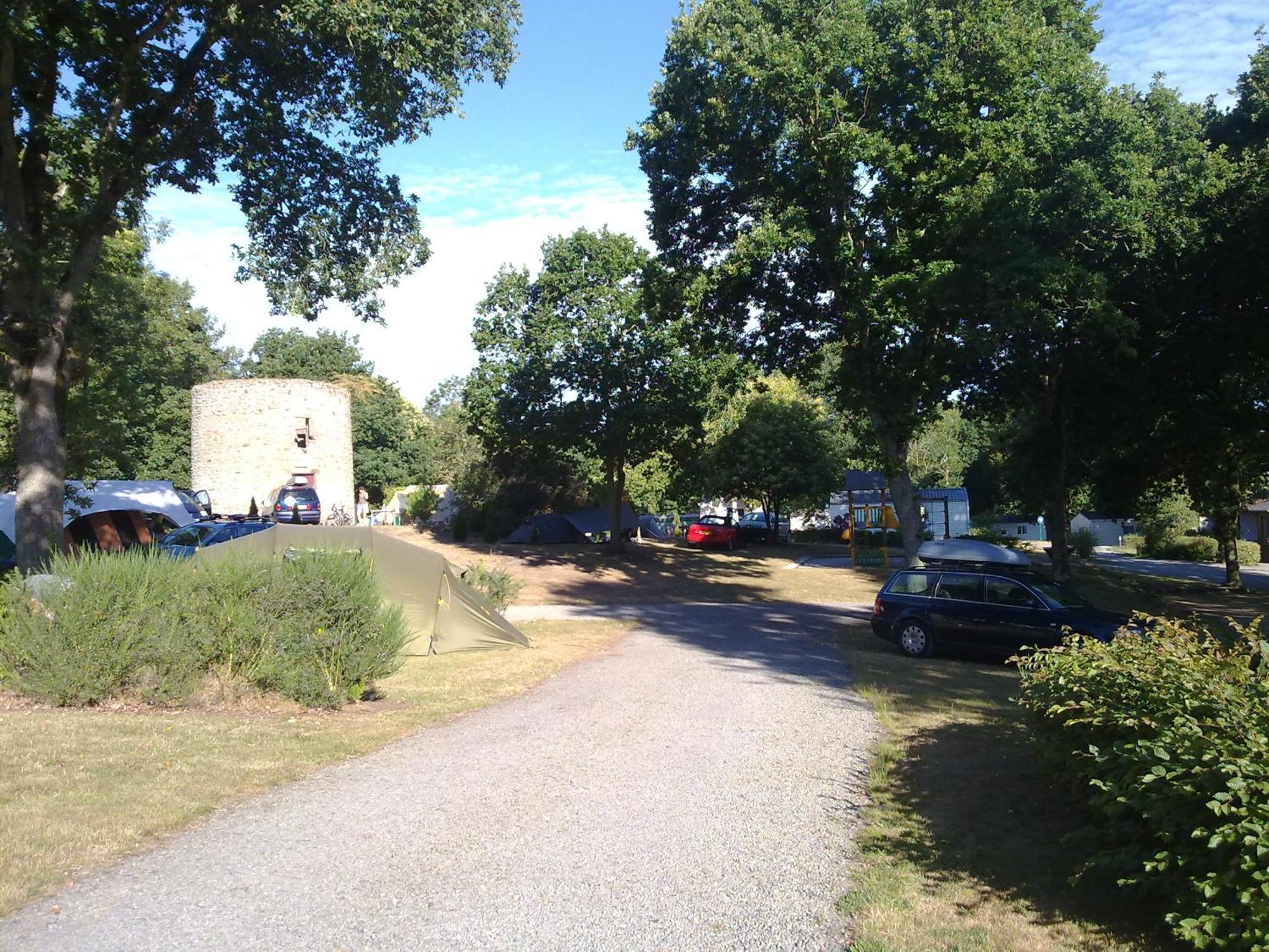 Camping Le Balcon De La Baie Saint-Marcan Exteriör bild