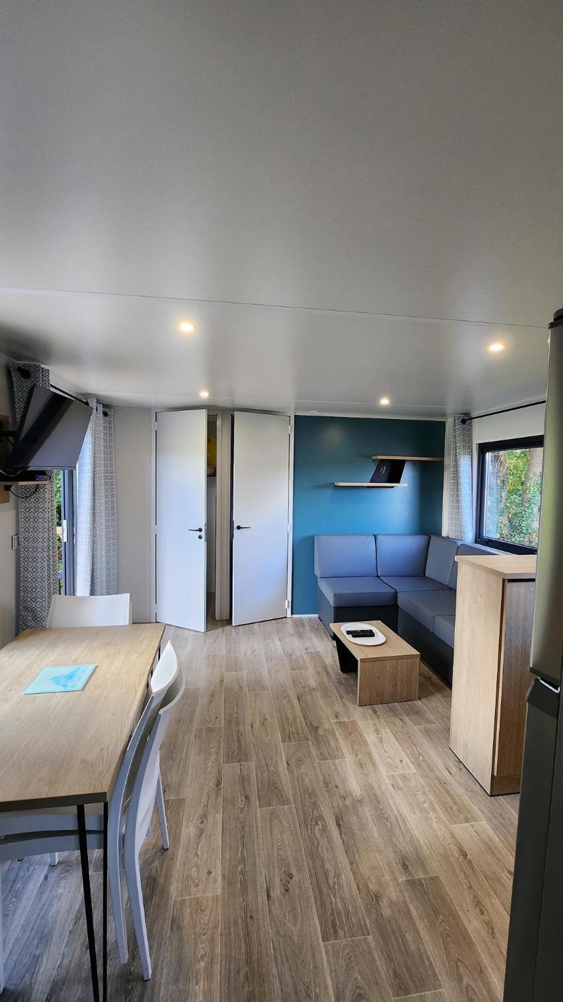 Camping Le Balcon De La Baie Saint-Marcan Exteriör bild