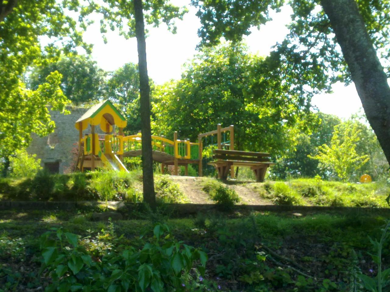 Camping Le Balcon De La Baie Saint-Marcan Exteriör bild